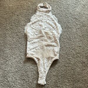 Intimately FREE PEOPLE ivory body suit SMALL NWT